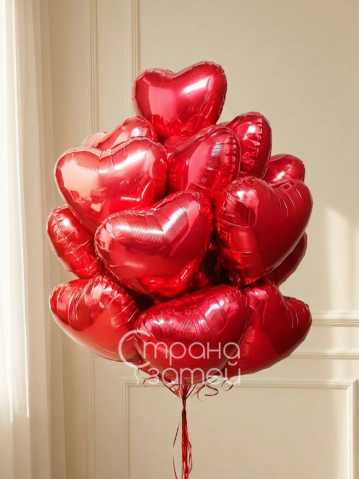 Photo_1769271688762 Фонтан из множества красных фольгированных шаров‑сердец, Нижний Новгород