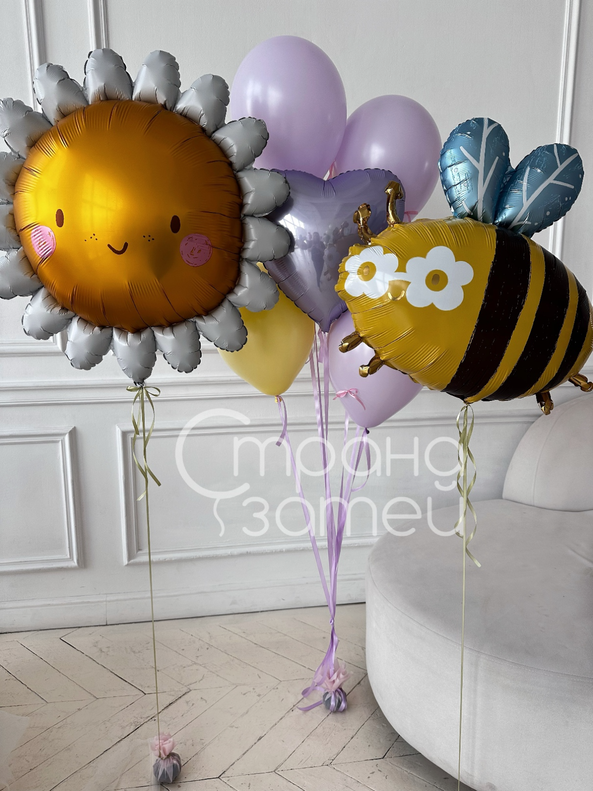 set-pchyolka-na-solnyshke-8-marta-nizhniy-novgorod.jpg Сет шаров «Пчёлка на солнышке», фигуры солнышко и пчёлка с пастельным фонтаном для девочки и 8 Марта, Нижний Новгород